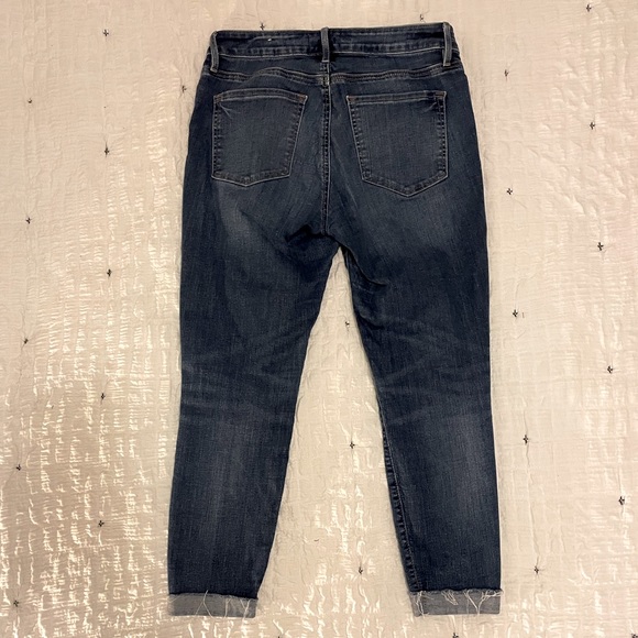 LOFT Curvy Skinny Ankle Jeans - Medium Wash Denim - Picture 3 of 4